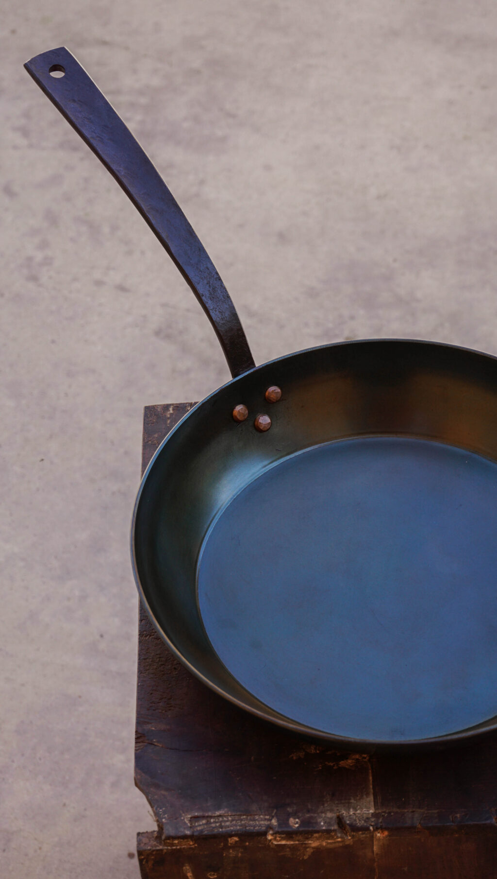 Prototype Carbon Steel Pan – 28 cm